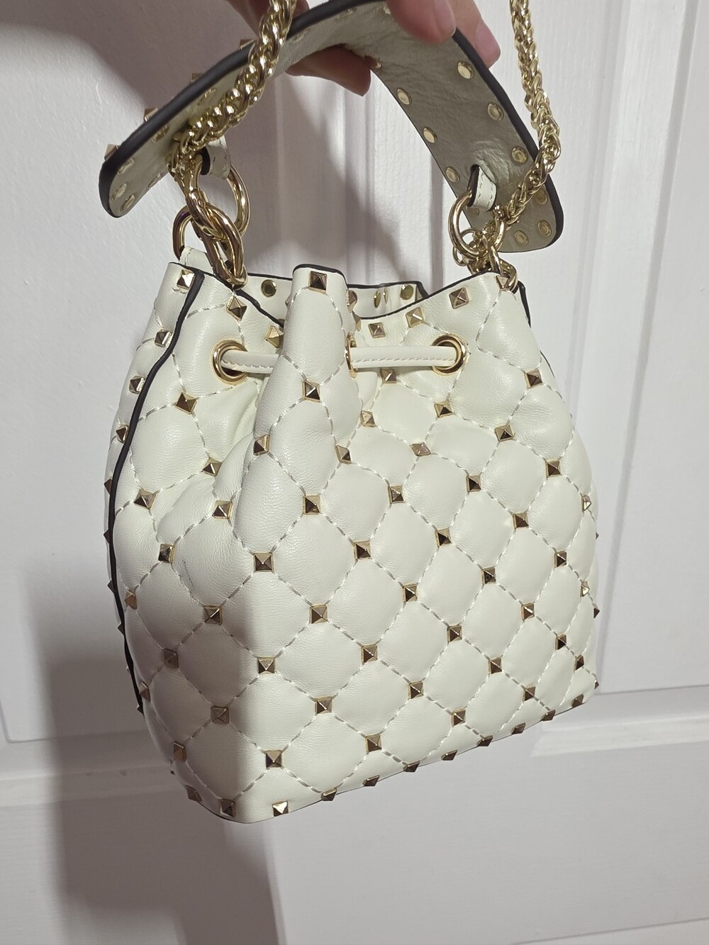 Off White Quilted Studded Drawstring Shoulder Bag - Picture 4 of 13
